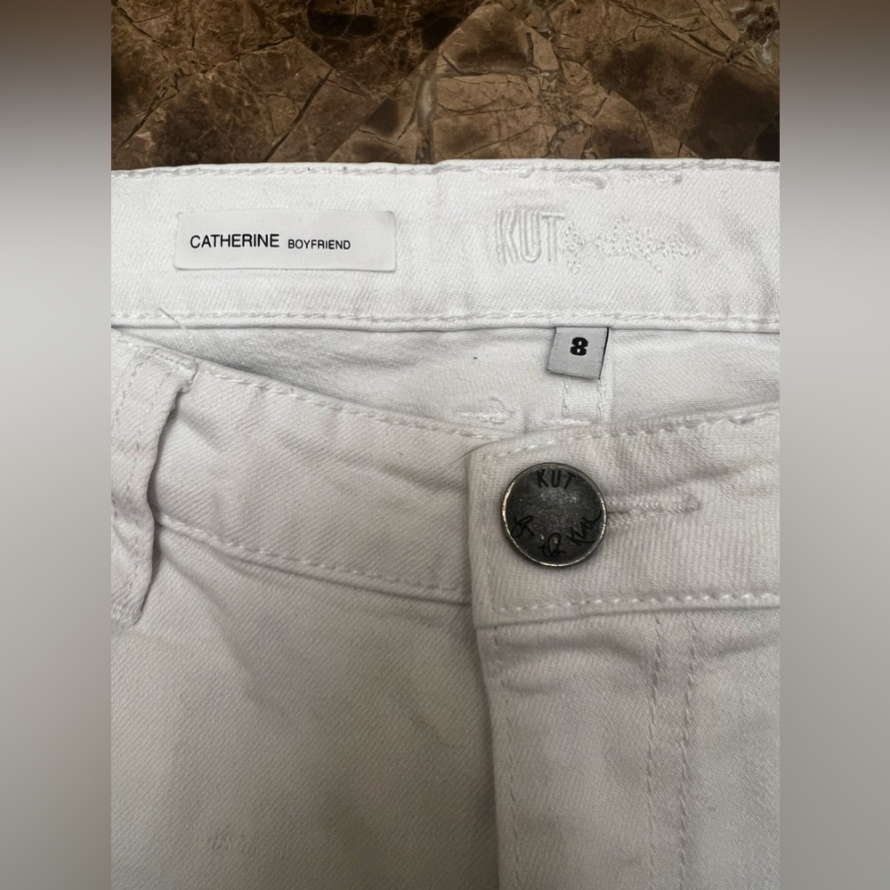 Kut From The Kloth Catherine Mid Rise Boyfriend Jeans 8 - Picture 4 of 7